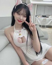 青岛学生妹的紧致蜜汁鲍鱼