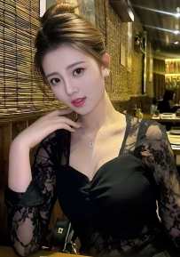 德州市德城区和S型身材御姐水中大战