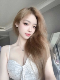 大兴区纯欲妹子梨形美臀一线天